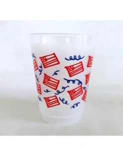 Two Funny Girls Paper Goods Shatterproof American Flag With Streamers Cup Pack