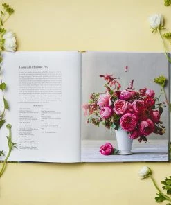 Chronicle Books A Year In Flowers Décor