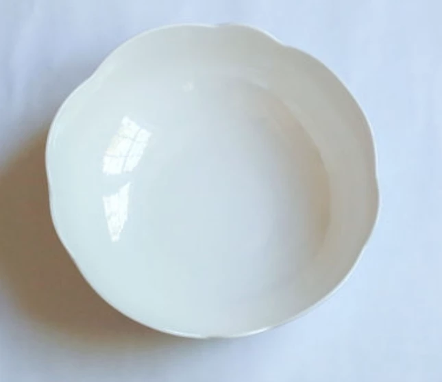 Relish Tabletop Scallop Soup 2 Relish Tabletop Scallop Soup