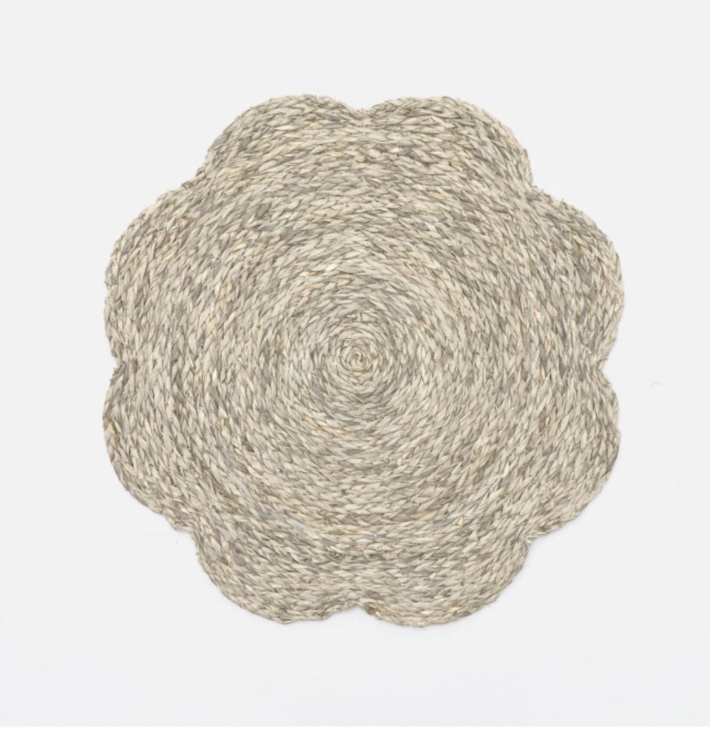 Blue Pheasant Vera Flower Placemat, Set Of 4 Tabletop 1 Blue Pheasant Vera Flower Placemat, Set Of 4 Tabletop